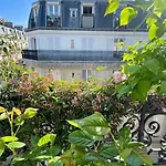 Bright For 3 With Balcony - 11e Bastille Διαμέρισμα *